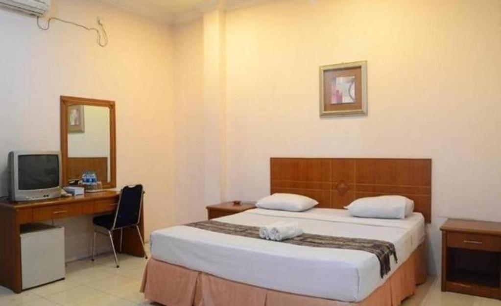 Sabrina Hotel Sisingamangaraja Пеканбару Екстериор снимка